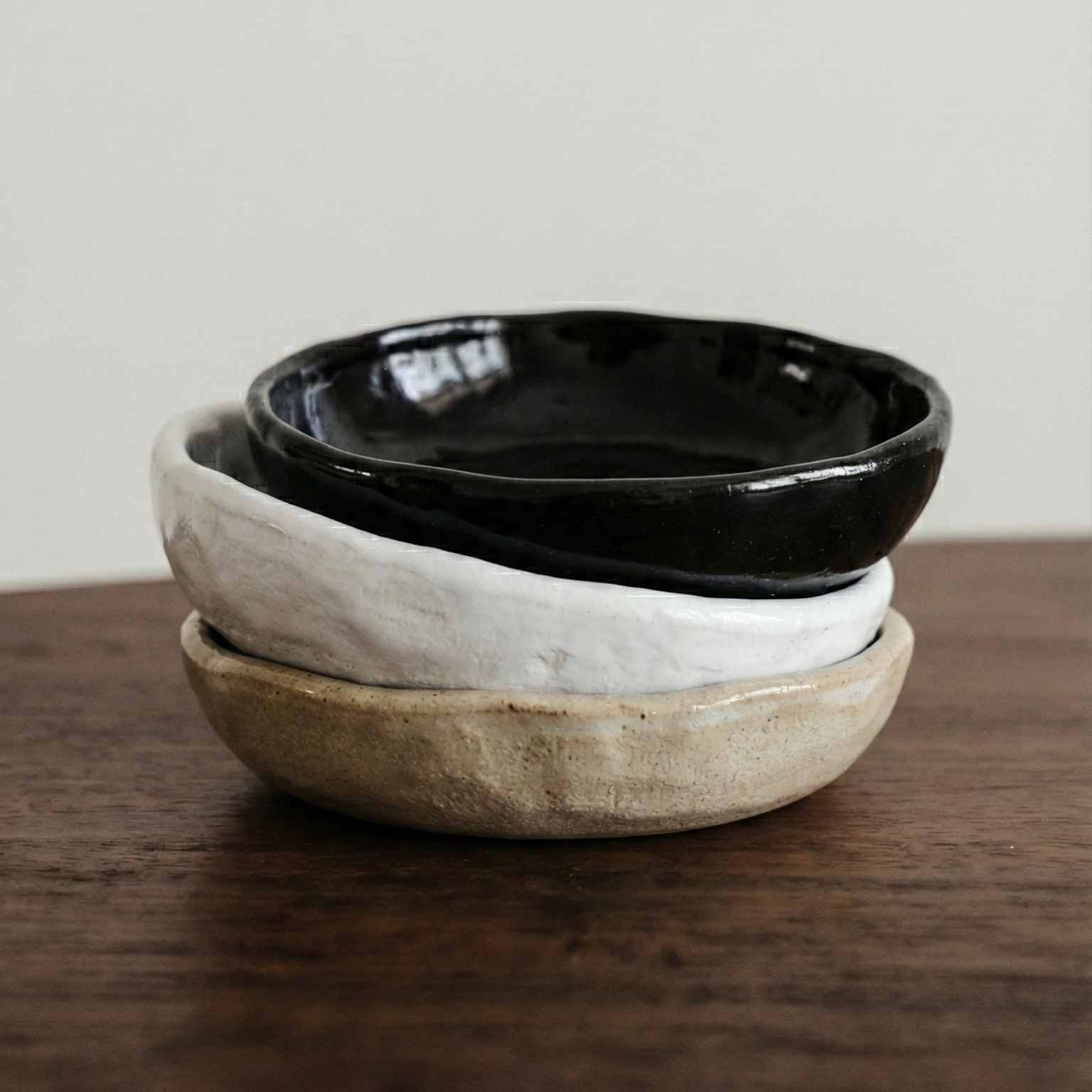 Wabi Hand-Formed Ceramic Dish